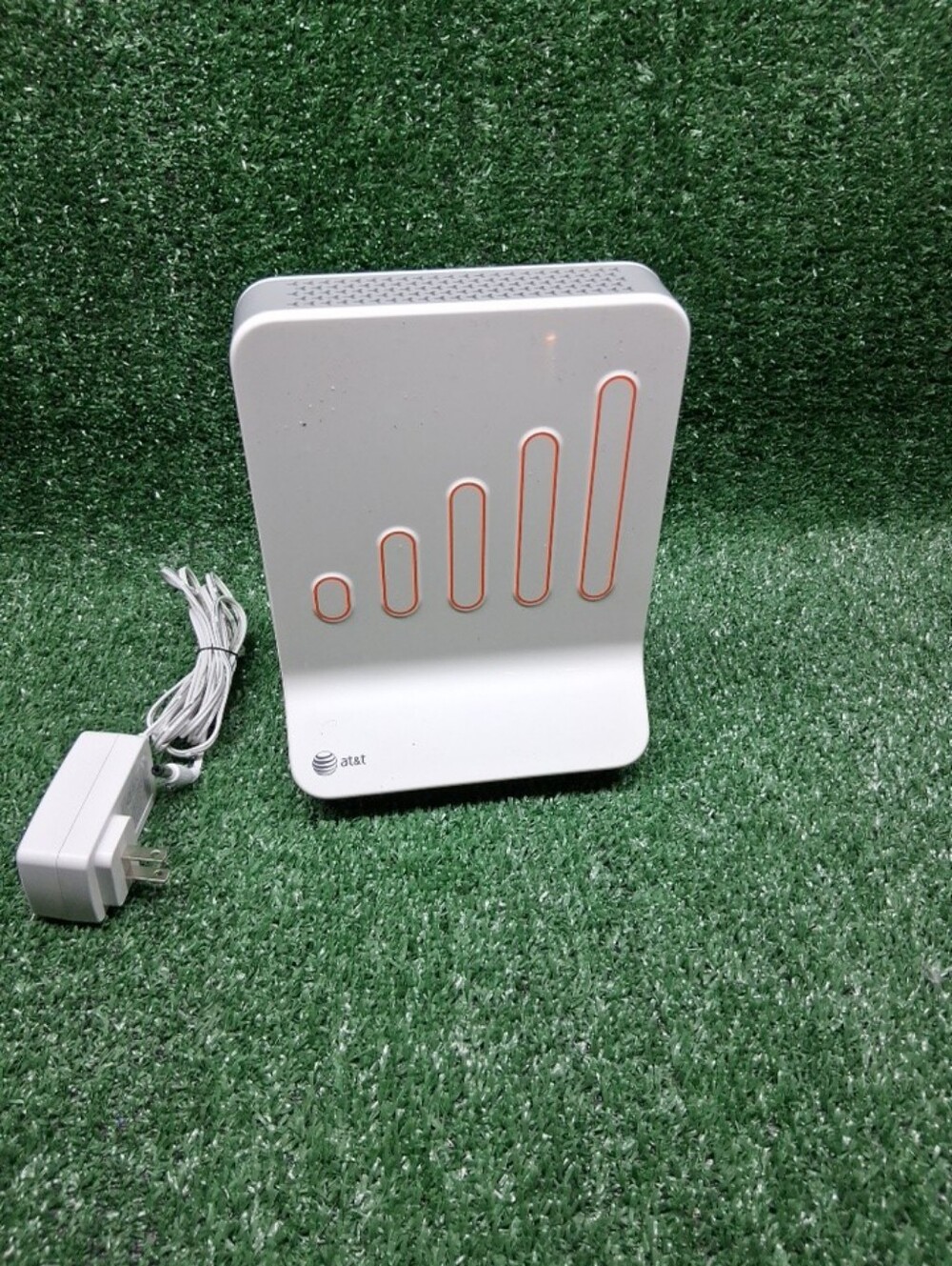 Cisco AT&T 3G MicroCell DPH153-AT Cellular Service Extender – Complete – Tested - Picture 6 of 6